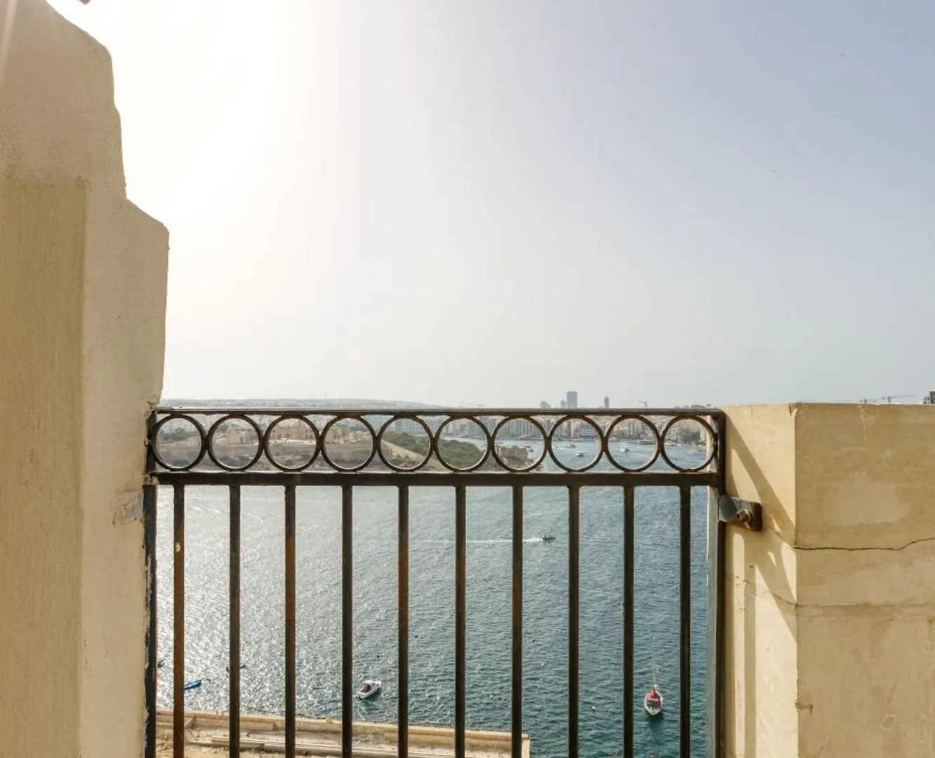Valletta Postcard Penthouse By 360 Estates