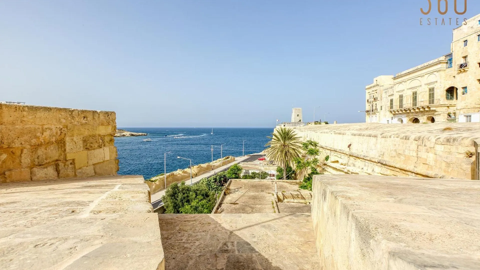 Valletta Postcard Penthouse By 360 Estates